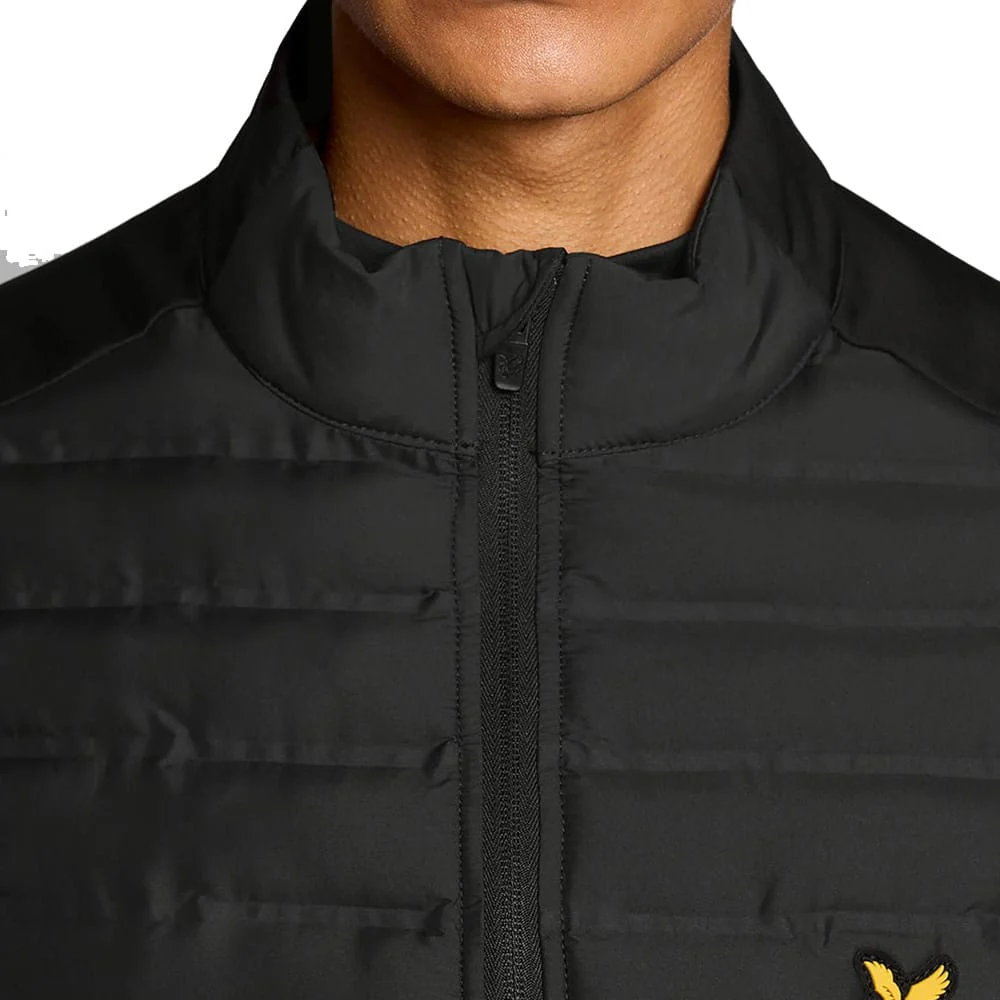 Lyle & Scott Hybrid Quilted Full Zip Golf Gilet - Jet Black - Image 3